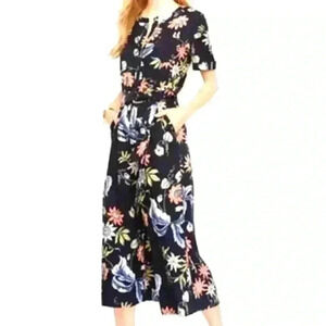 Ann Taylor Rayon Floral Short Sleeve Jumpsuit romper Size 00P D726300